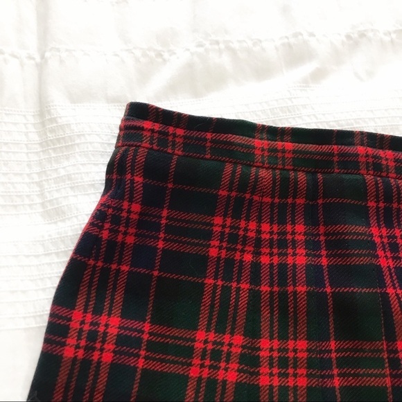 Plaid A-Line Skirt in Red and Black - Picture 5 of 10